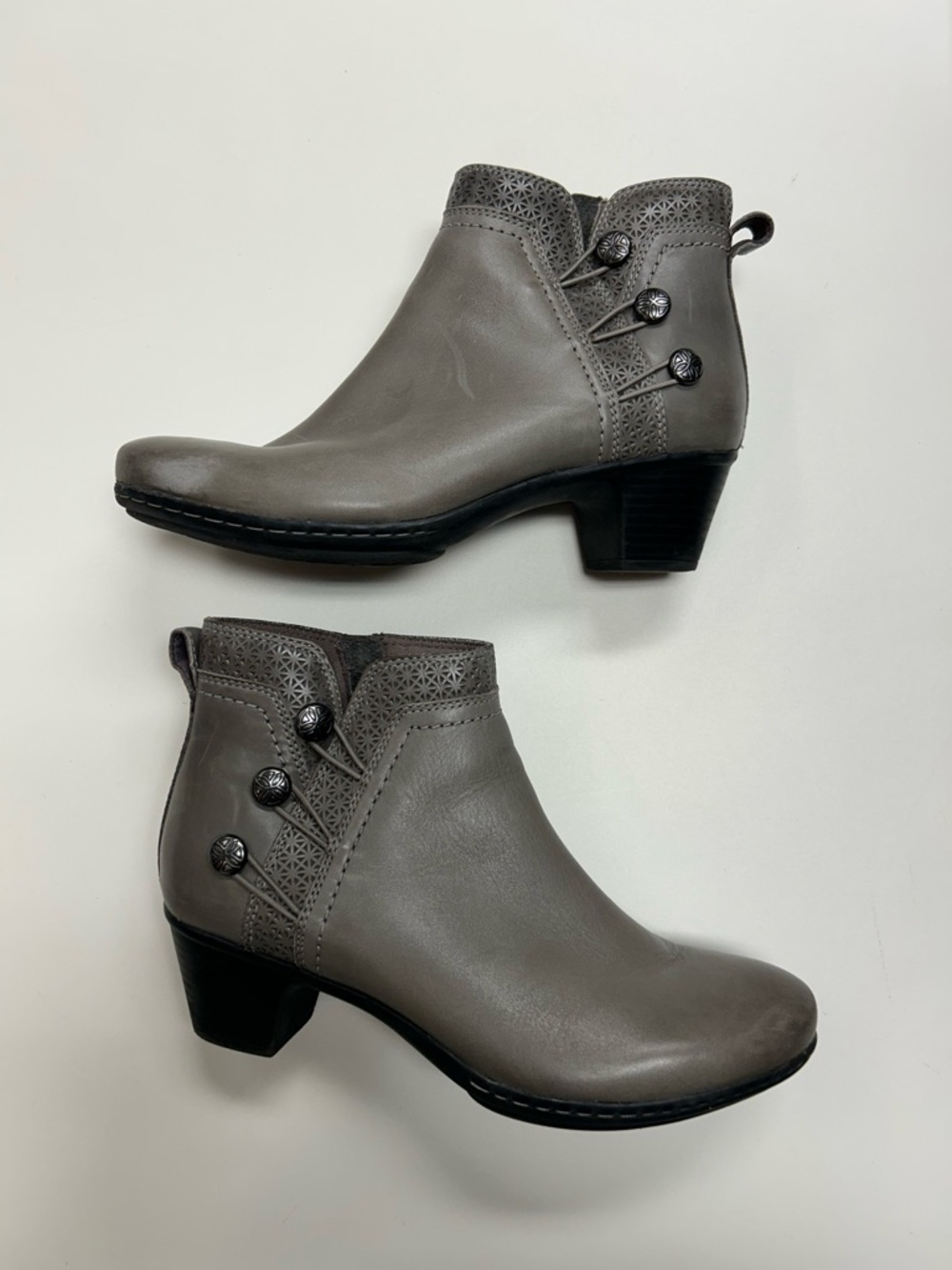 Rockport Gray Low Heel Ankle Booties with Button Accent - Picture 6 of 10